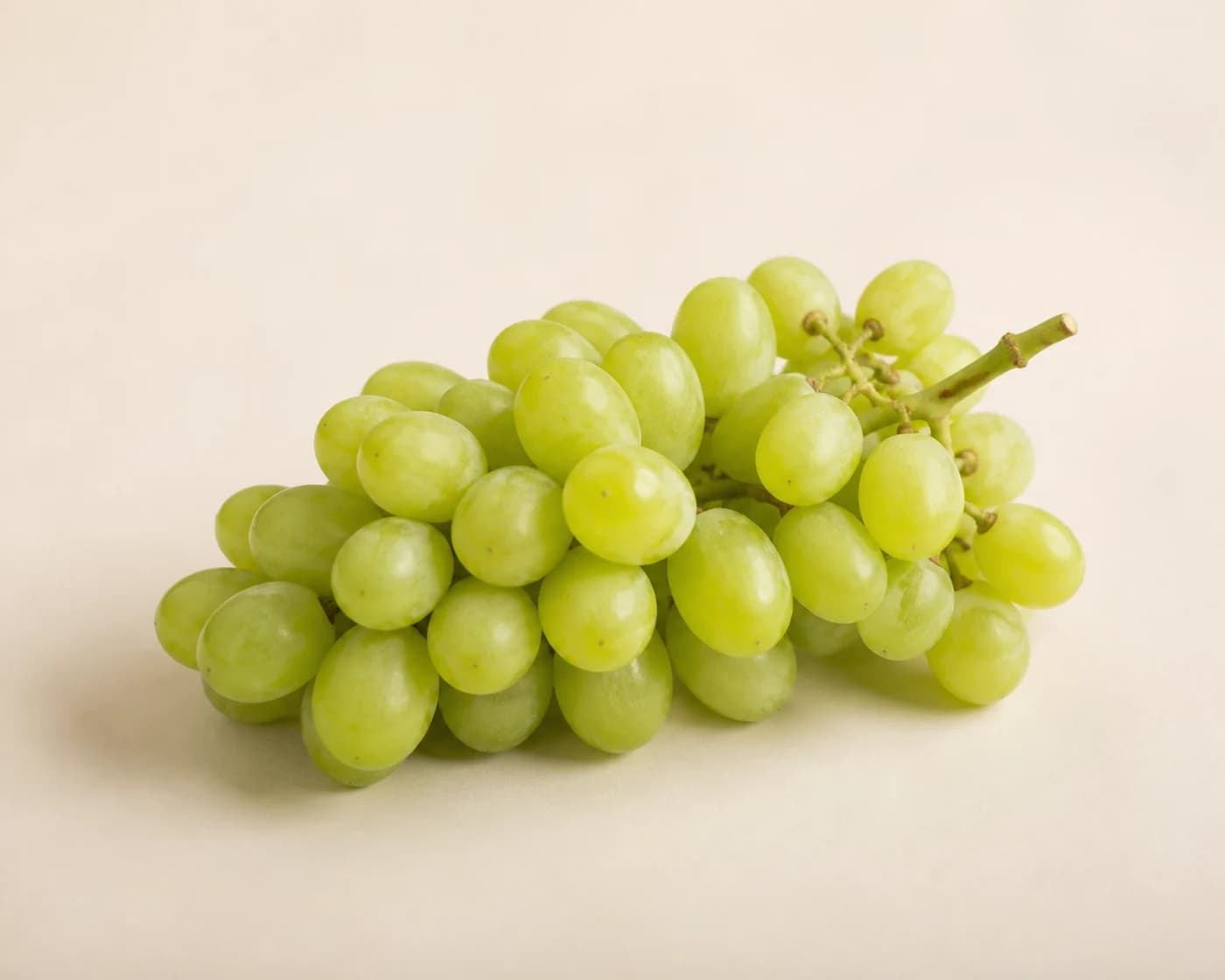 Green Grapes — centered product view